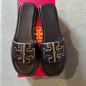 100% Authentic Size 9.5 Tory Burch Navy Sandal